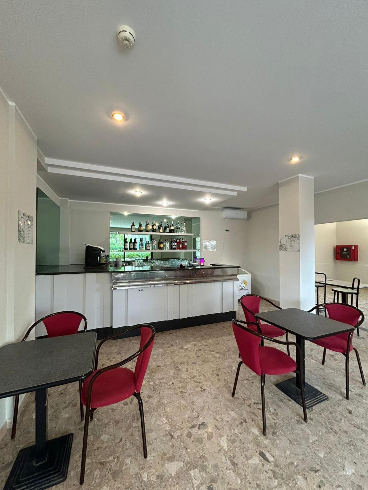 Hotel Ines Cesenatico Exterior photo